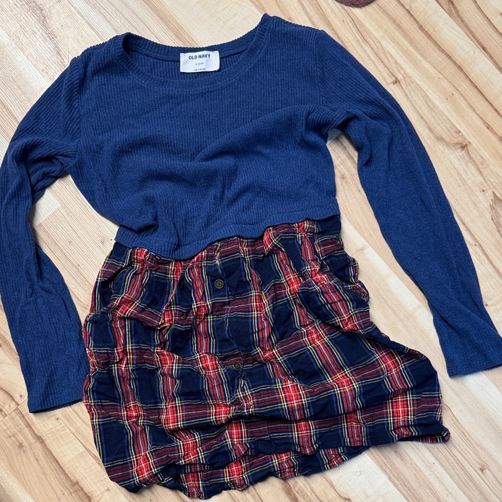 Old Navy Navy Top with Red & Navy Plaid Skirt Set